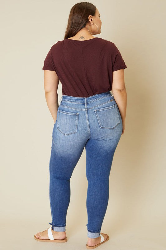 Plus size High Rise ankle jeans