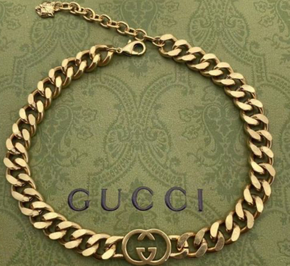 G necklace