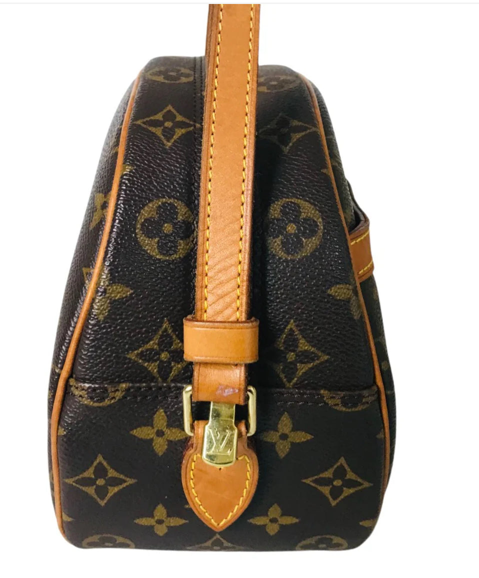 louis vuitton monogram blois