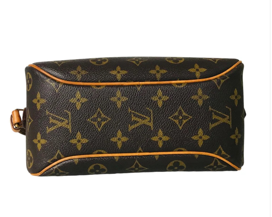 louis vuitton monogram blois